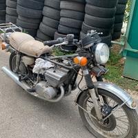 Suzuki 380 gt