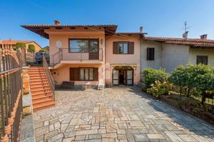 CASA SEMINDIPENDENTE A MORANSENGO