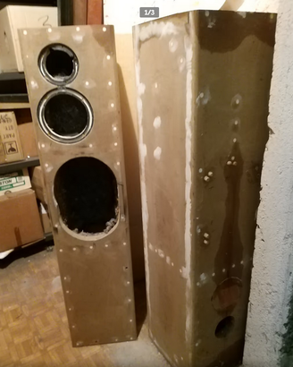 Casse autocostruite vuote