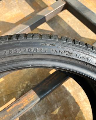 Gomme auto