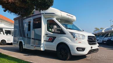 Challenger 250 Graphite Edition cambio Automatico!