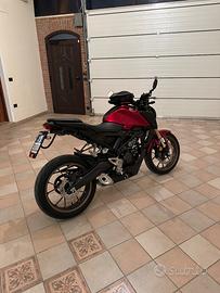 Honda CB125R