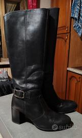 stivali da donna n 38,Nero Giardini