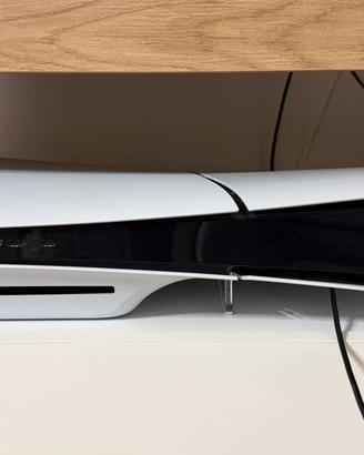 Playstation 5 Slim - Standard edition + Cuffie