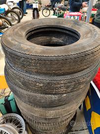 4 pneumatici Uniroyal 6,40 - 15 NOS VW T1