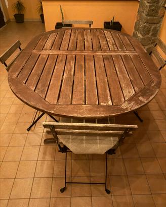 Tavolo in legno