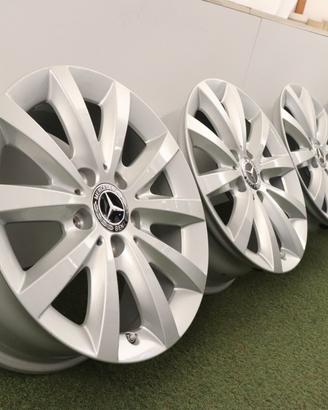 Cerchi in lega Mercedes Classe A B CLA 16 ORIGINAL