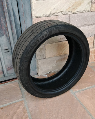 Gomma estiva Goodyear F1 - 225/40 r18 92y DOT 25