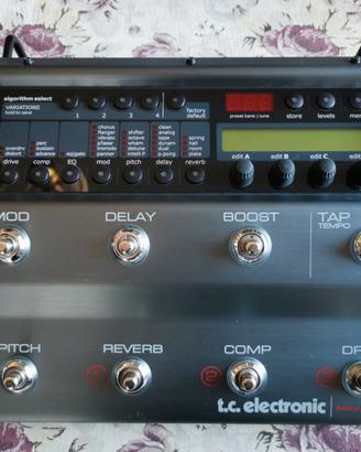 NOVA SYSTEM pedaliera multieffetto - tc electronic