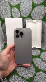 iPhone 16 Pro Max 256GB | Titanio