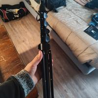 treppiedi Smartphone nuovo con telecomando 