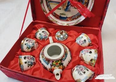 Servizio da Te' in porcellana cinese vintage 80