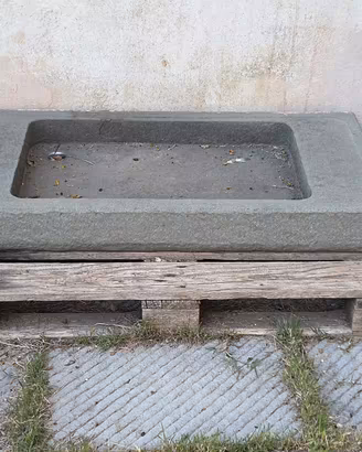 lavabo in pietra serena