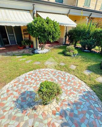 VILLA A SCHIERA A SORBOLO MEZZANI