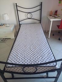 Letto in ferro battuto singolo