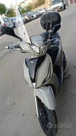 People S 125i