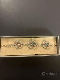 Bracciale con fiori