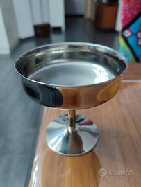 coppe di champagne e gel in acciaio inox e oro  