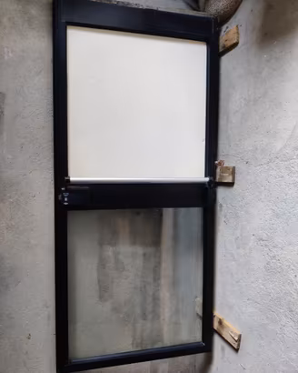 porta tagliafuoco antipanico vetro colore nero
