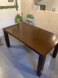 Tavolo cattelan allungabile con sedie coordinate