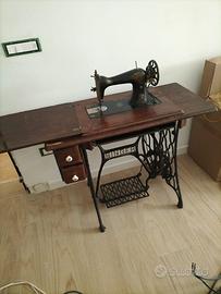 Macchina da Cucire Singer Vintage d’Epoca