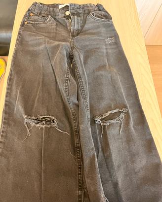Jeans neri a zampa e strappi ZARA  10 anni