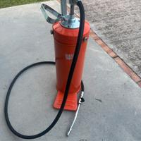 Ingrassatore per escavatori