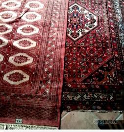 Tappeti orientali d'epoca di varia origine e dim.