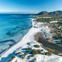 Capo Comino indipendente 700mt spiaggia