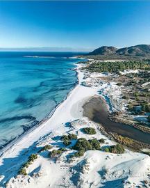 Capo Comino indipendente 700mt spiaggia