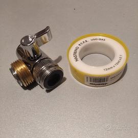 Raccordo deviatore acqua universale rubinetto
