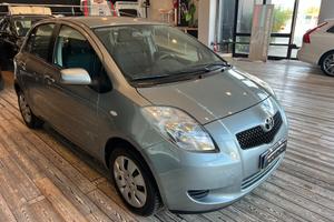 Toyota Yaris 1.0 5 porte/GARANZIA