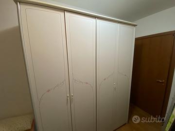 Armadio con scrivania