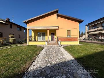 VILLA SINGOLA A CORTE FRANCA