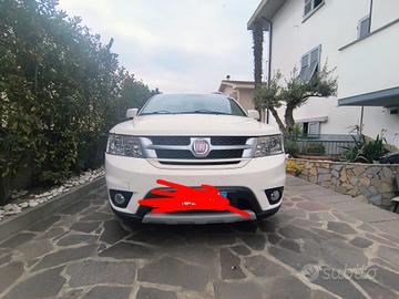 annuncio auto 