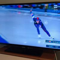 TV SAMSUNG 40” Smart TV Full HD Wi-Fi Internet