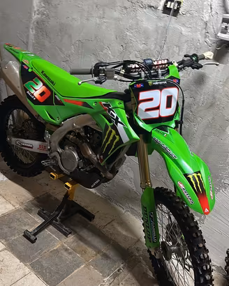 Kawasaki 250 4t 2025
