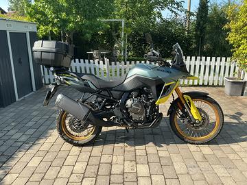 Suzuki V Strom 800 DE
