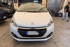 Peugeot 208 2016 1.6 100 5p. GT Line ICE White