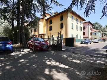 2 LOCALI A REGGIO NELL'EMILIA