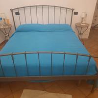 struttura letto in ferro battuto artiginale