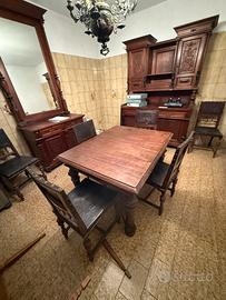 Sala da pranzo vintage  in legno massello