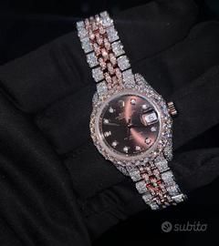 Rolex ricoperto di diamanti 