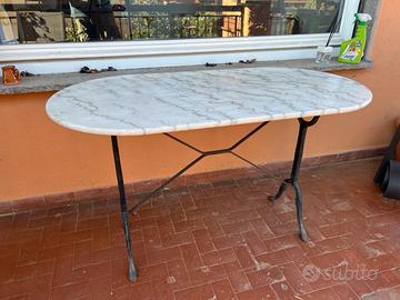 Tavolo in marmo e ferro battuto 120x60 h 71