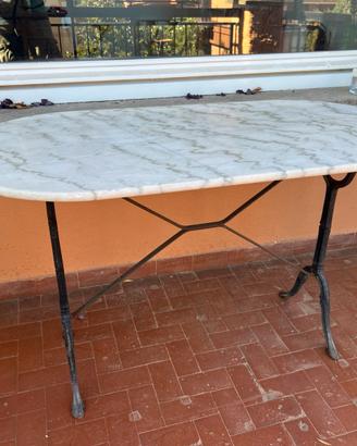 Tavolo in marmo e ferro battuto 120x60 h 71