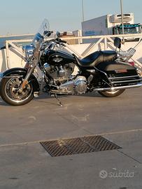 stupenda Harley road king 