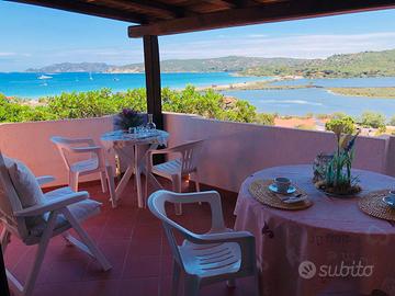 Bilocale vista mare 250 mt spiaggia Porto Taverna