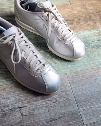 NIKE Cotrez silver