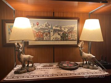 Lampade in legno intagliate a mano con cervi