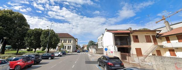 Camera singola con balcone privato a Lissone